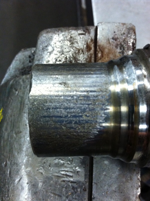 universal, joint, spalling